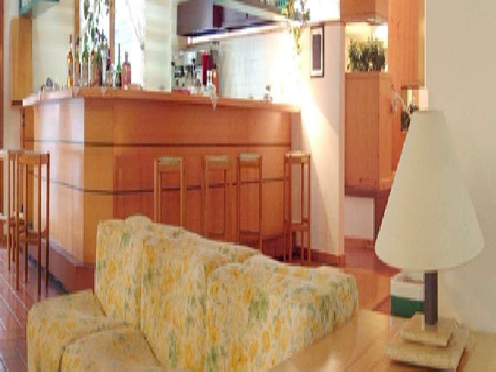 Domina Home Kyrie Isole Tremiti Ресторант снимка